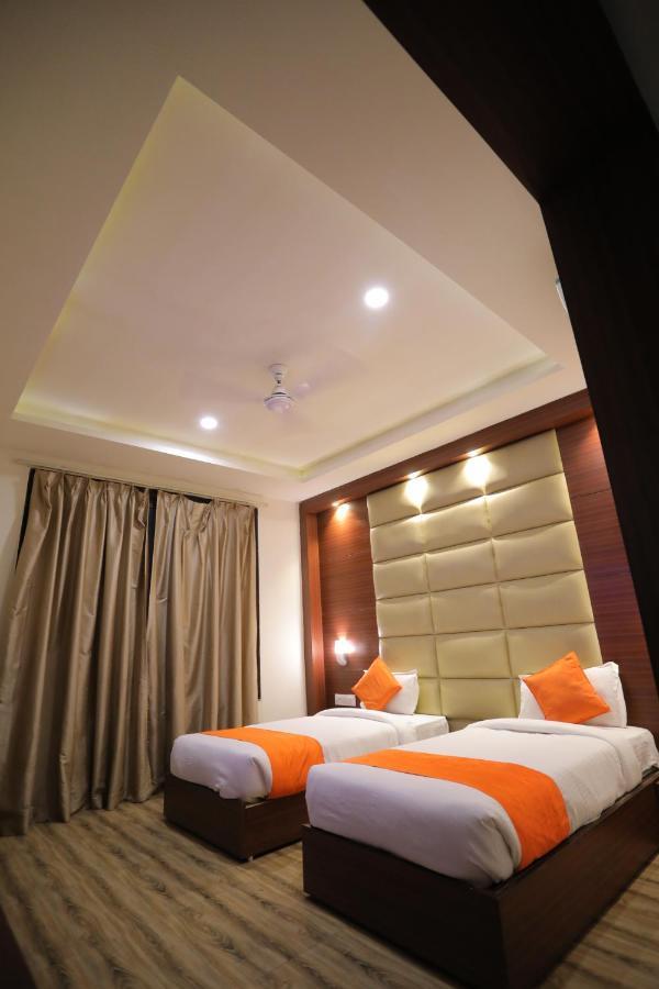 Hotel Marygold Agra  Buitenkant foto