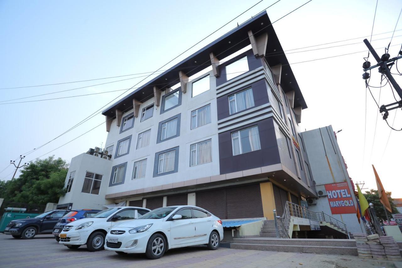 Hotel Marygold Agra  Buitenkant foto