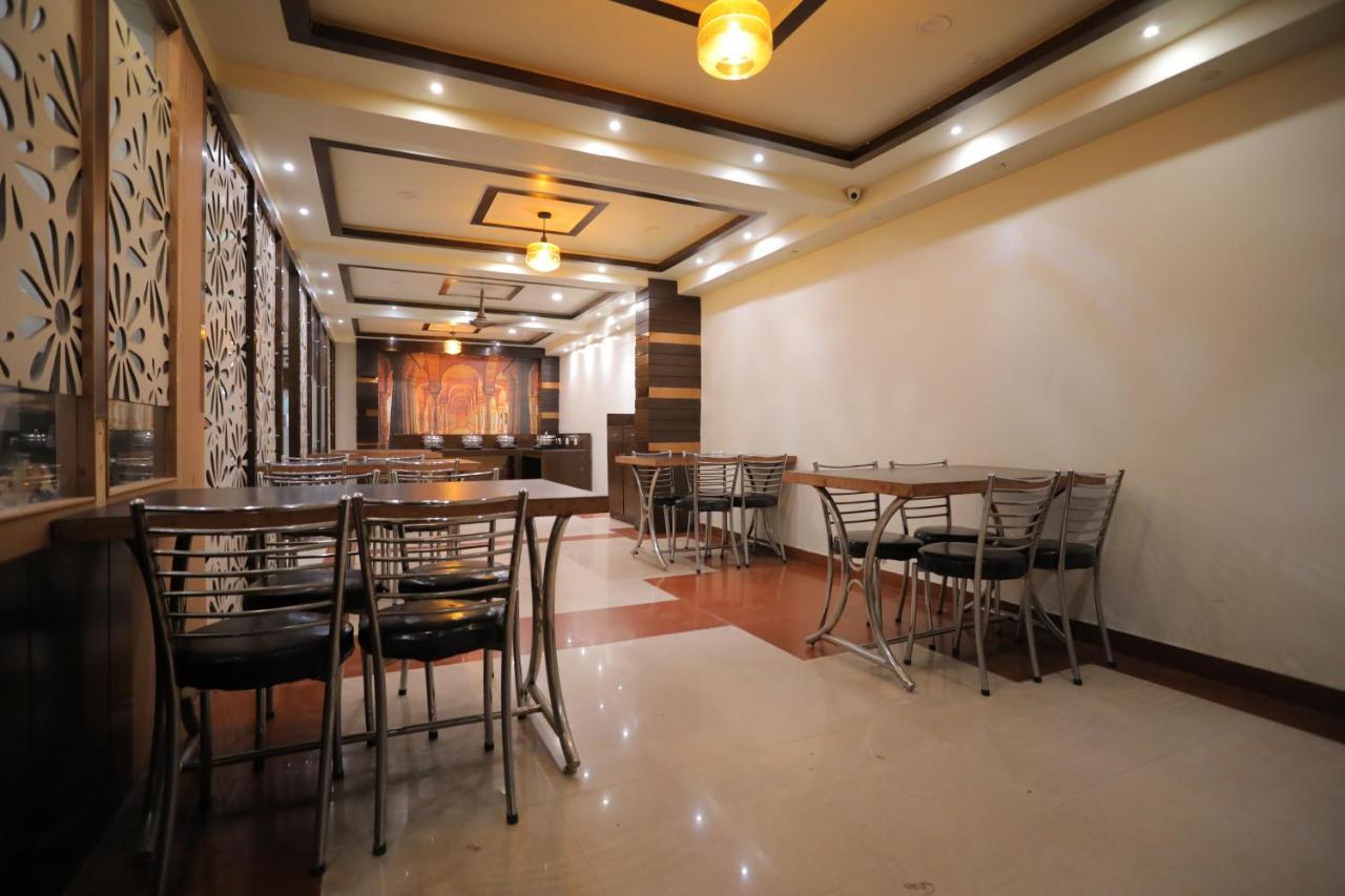 Hotel Marygold Agra  Buitenkant foto